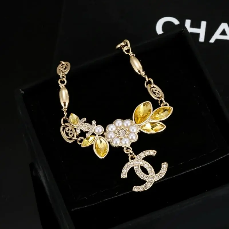 chanel bracelets pour femme s_12350331